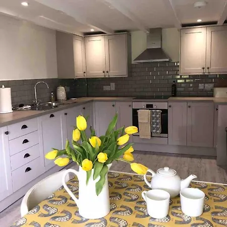 Helland Barton Hideaways, North Cornwall Holiday home